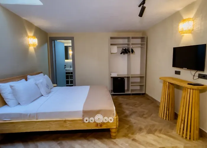 Trina Talles - Luxury Design Adult Only 4* Αλακάτι